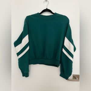 H&M cropped sweatshirt